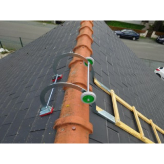 Crochet pour échelle plate de toit avec roulette